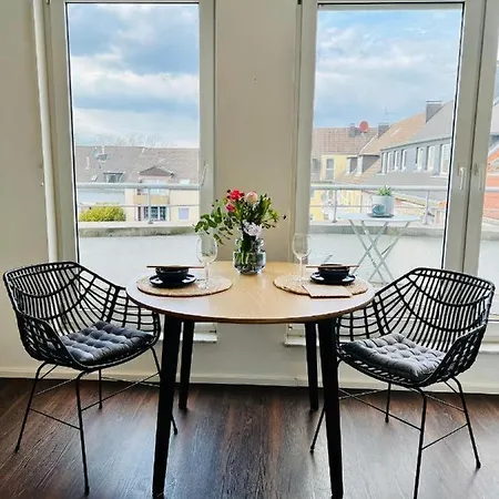 Spacestays For 2 Wifi Parking Messe Apartment